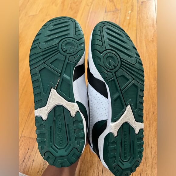 New Balance 550 size 11 - Picture 3 of 4